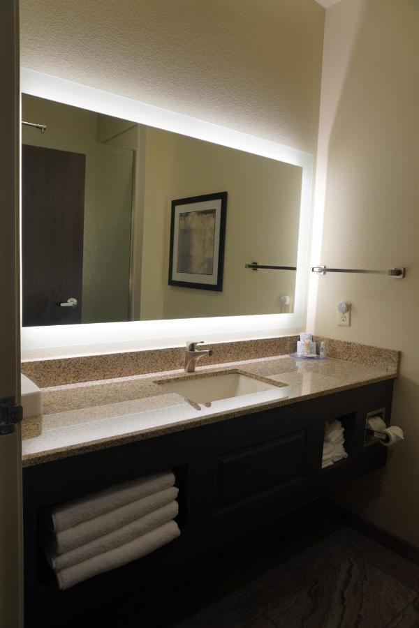 Comfort Inn & Suites Medina Zewnętrze zdjęcie